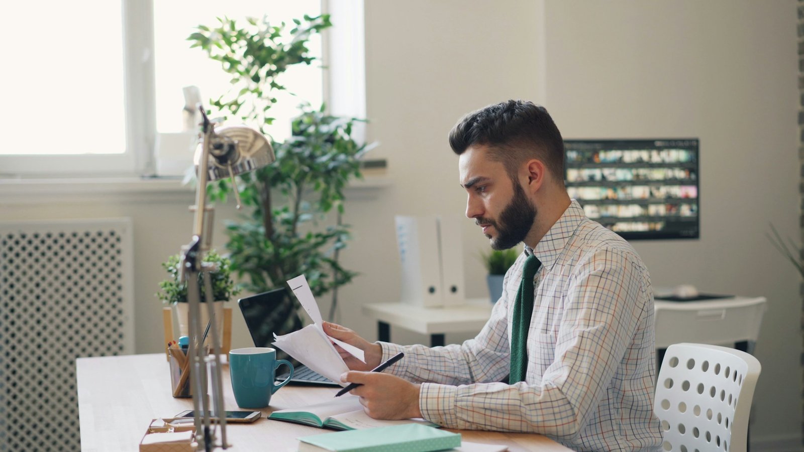 Franchise Lead Generation: Turning Enquiries Into Signed Franchisees